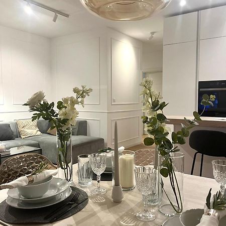 Luxury Apartment Rinos - Free Garage Parking Сплит Екстериор снимка